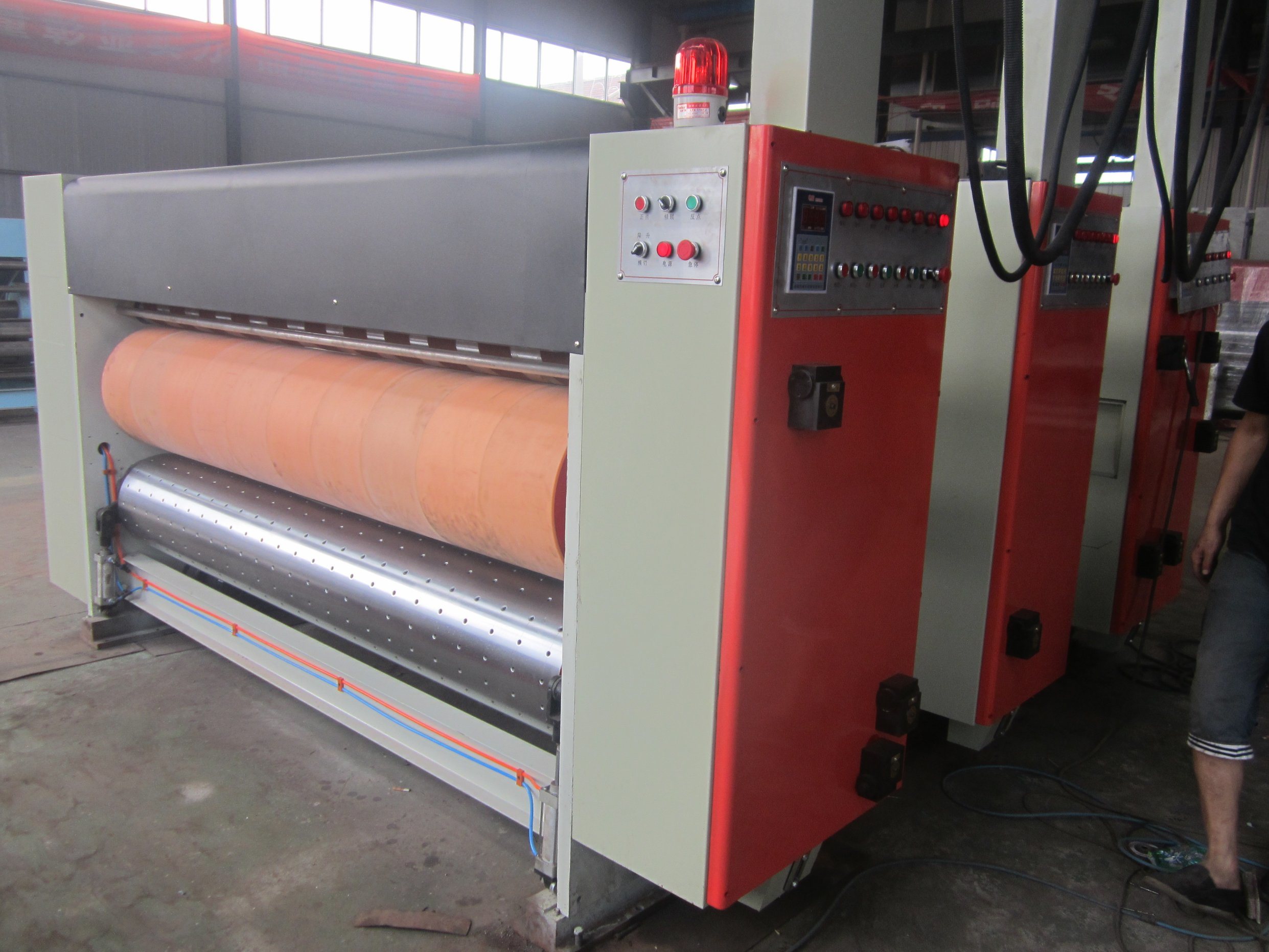 Chain Feeding Flexo Slotting Die Cutting Creasing Printing Machine