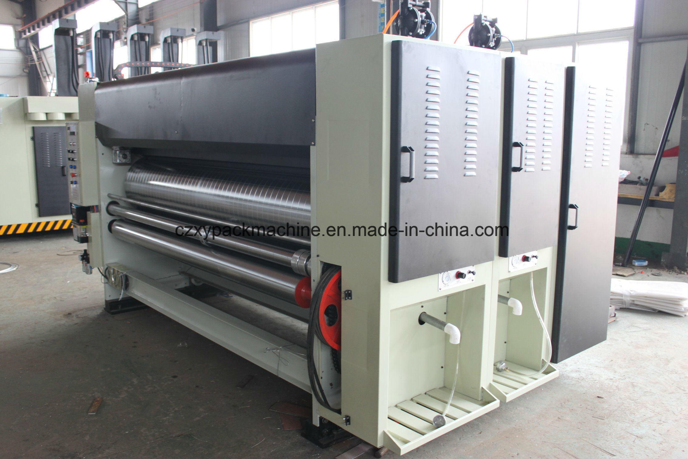 Chain Feeding 2 Color Flexo Printer Slotter and Die Cutter Machine