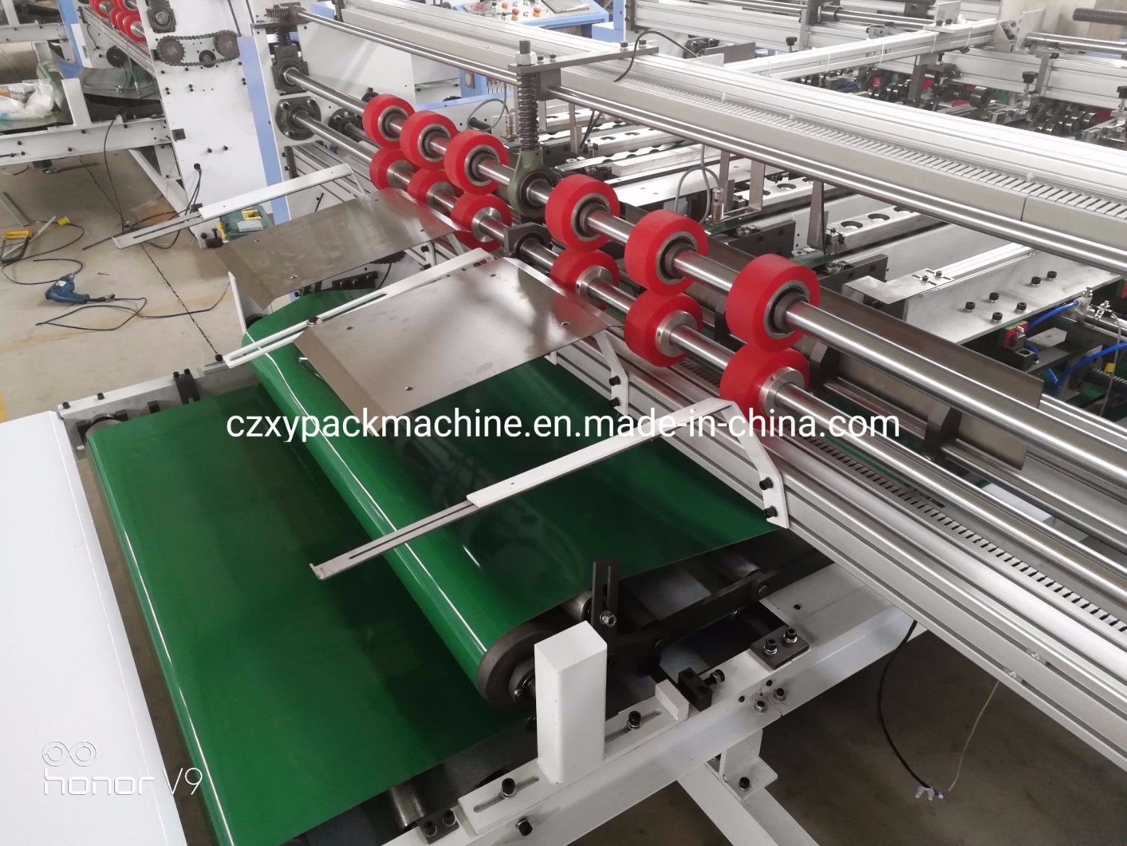 Four Working Position Double Piece Corrugated Box Forming Machine