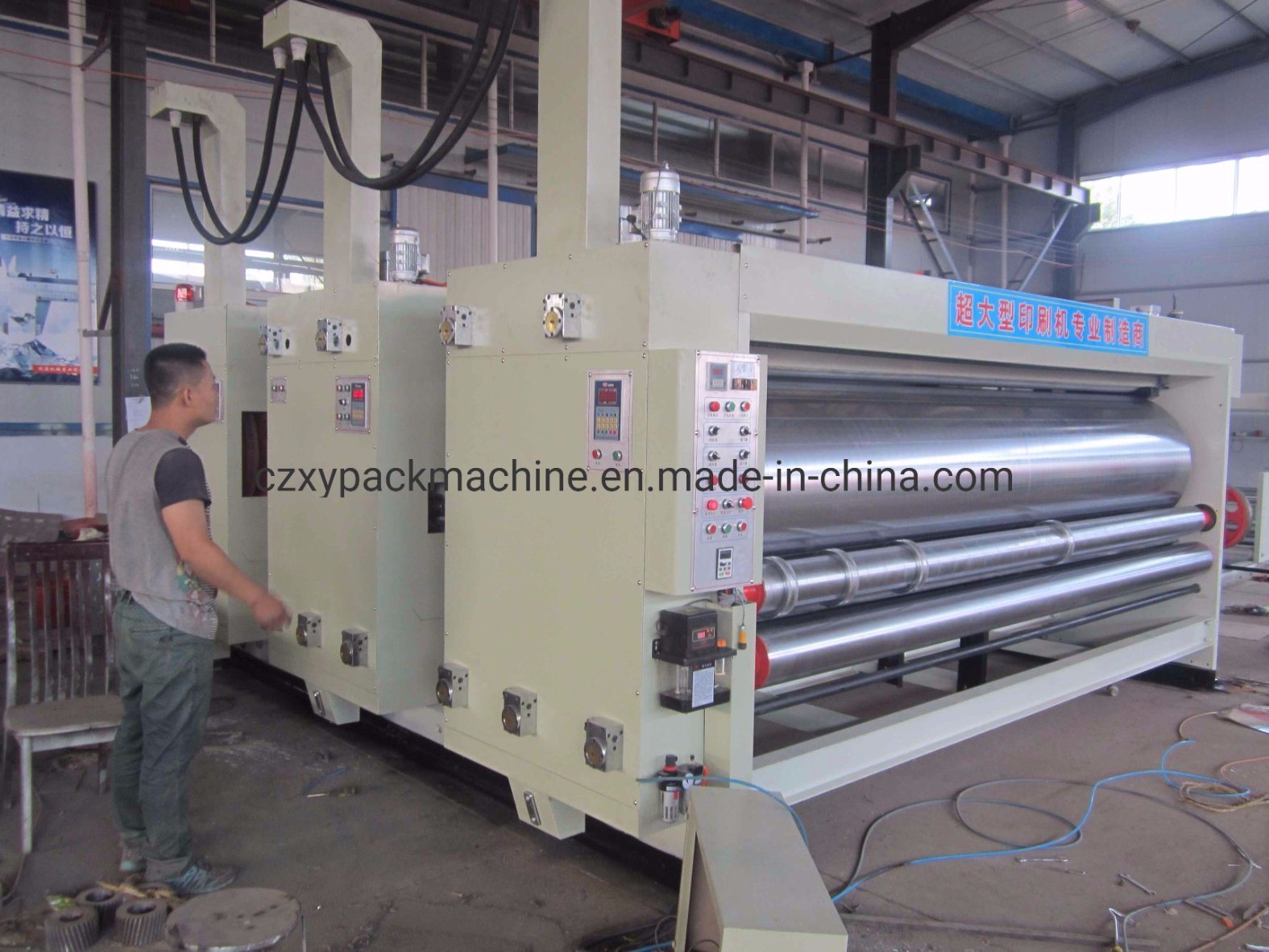 Kraft Corrugated Paperboard Printing Slotting Die Cutting Machine